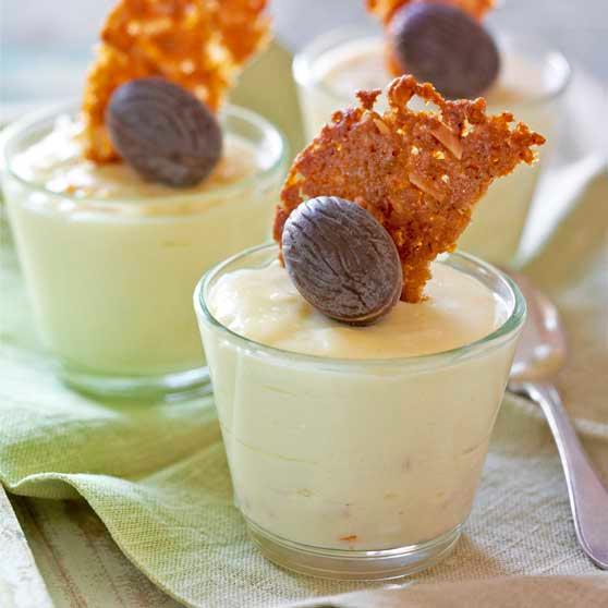 Påskepannacotta med kanelflarn