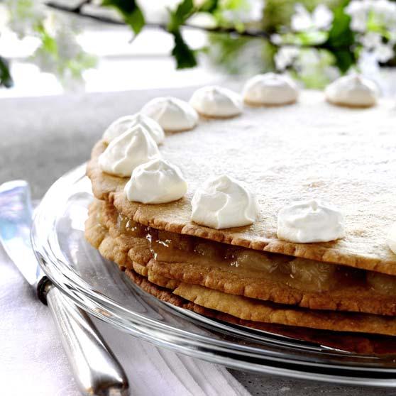 Mørdeigskake med eple
